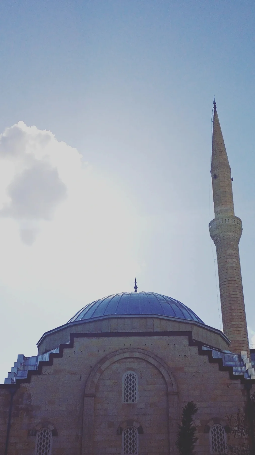 Kubbe ve minare.